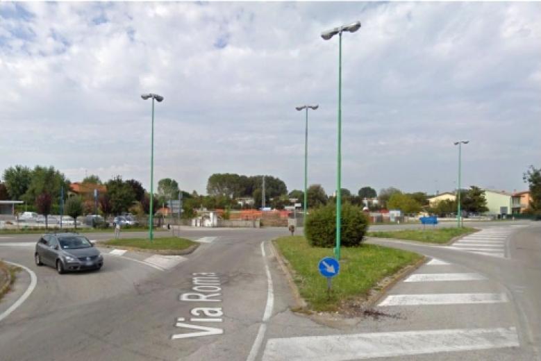 Salzano, tratto di via Roma (fonte: Google Street View)