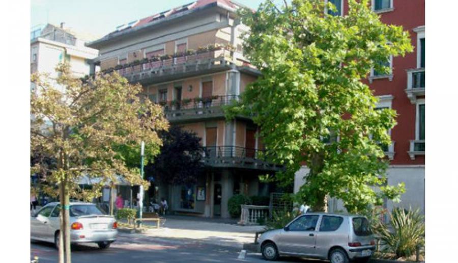 Avviso indagine di mercato per vendita palazzina ex APT al Lido di Venezia Avviso indagine di mercato per vendita palazzina ex APT al Lido di Venezia