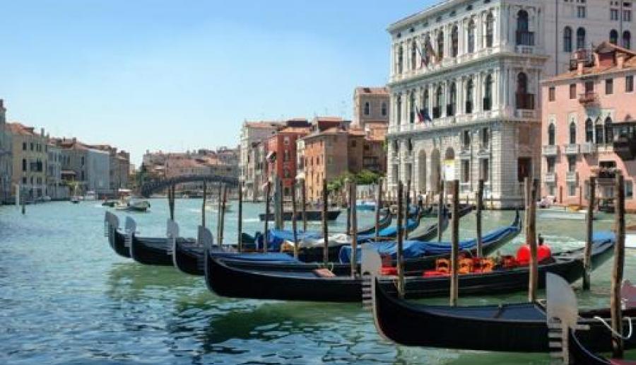 Ca' Corner dal Canal Grande