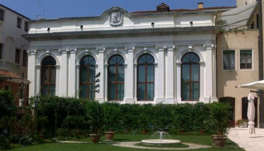 Esterno sala consiglio